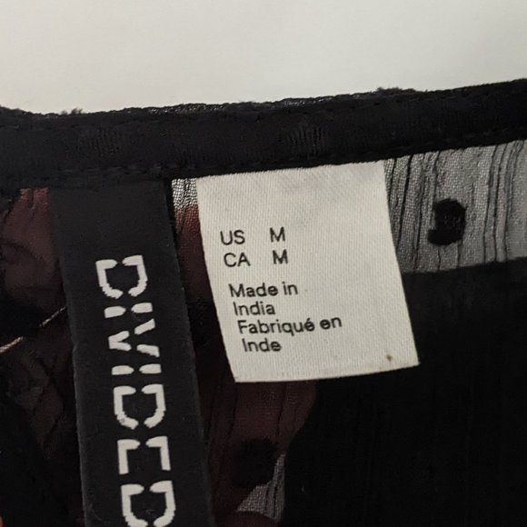 Beautiful black midi dress with sheer detail: perfect Christmas dress - Picture 8 of 12